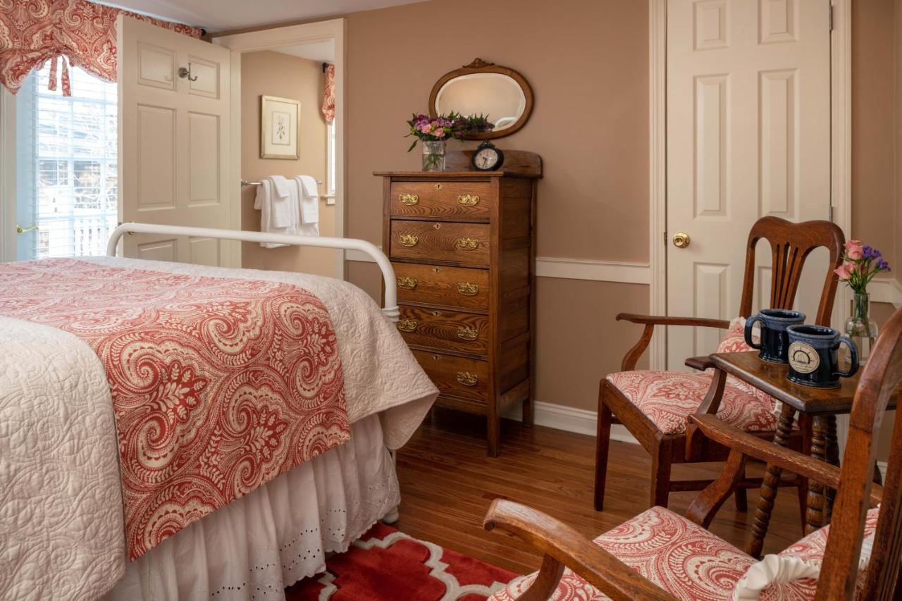 The Captain Swift Bed & Breakfast Camden